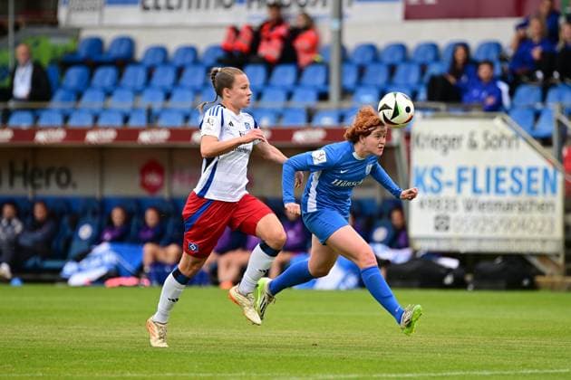 Soccer I Women I Season 2024 2025 I 2 Bundesliga I 26 Matchday I SV Meppen Hamburger SV I 18 05 2025 Christin Meyer 16, Hamburger SV Lena Maria Göppel 5, SV Meppen 1912 e V Meppen Hänsch Arena Niedersachsen Germany Copyright: xLobeca FelixxSchlikisx