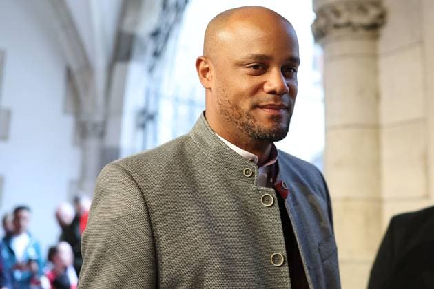 Champion celebration FC Bayern Munich on 18 05 2025 on the Rathausbalkon at Marienplatz in Munich Vincent Kompany Coach Head Coach Munich xMSx