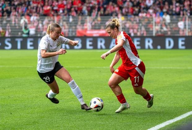 Soccer, Women, Season 2024 2025, 2 Women Bundesliga 26 Matchday , 1 FC Union Berlin FSV Gütersloh, v l Nele Schmidt Gütersloh , Dina Orschmann 1 FC Union , 18 05 2025, Copyright: xMatthiasxKochx