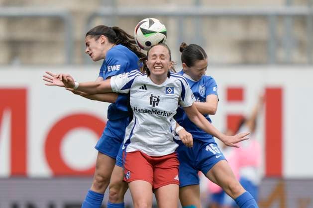 18 05 2025, Hänsch Arena, Meppen, GER, 2 Frauen Bundesliga SV Meppen vs Hamburger SV, Marie Bleil SV Meppen 7 and Sonja Lux SV Meppen 15 DFL REGULATIONS PROHIBIT ANY USE OF PHOTOGRAPHS AS IMAGE SEQUENCES AND OR QUASI VIDEO Meppen Niedersachsen Germany Hänsch Arena