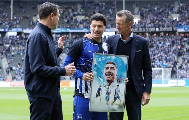 Sports Director Benjamin Weber, Farewell Ibrahim Maza, Managing Director Thomas E Herrich Sport Football Soccer DFL 2 Bundesliga Men 34 Matchday Season 2024 2025 18 05 2025 Hertha BSC Berlin vs Hannover 96 DFL regulations prohibit any use of photographs as image sequences and or quasi video