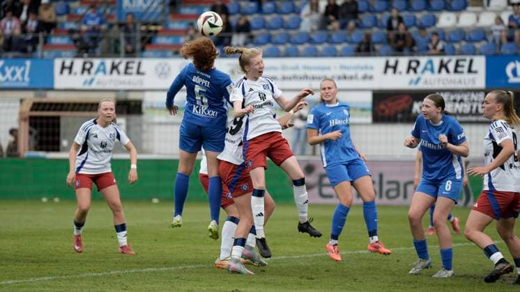 18 05 2025, Hänsch Arena, Meppen, GER, 2 Frauen Bundesliga SV Meppen vs Hamburger SV, Lena Maria Göppel SV Meppen 5 DFL REGULATIONS PROHIBIT ANY USE OF PHOTOGRAPHS AS IMAGE SEQUENCES AND OR QUASI VIDEO Meppen Niedersachsen Germany Hänsch Arena