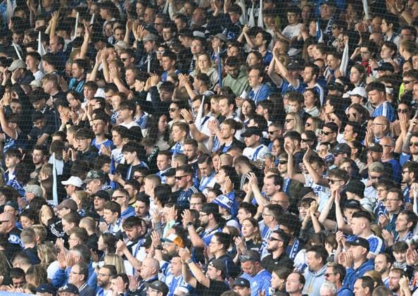 18 05 2025, xsltx, Soccer 2 Bundesliga, SV Darmstadt 98 Jahn Regensburg v l Fanblock Darmstadt DFL DFB REGULATIONS PROHIBIT ANY USE OF PHOTOGRAPHS as IMAGE SEQUENCES and or QUASI VIDEO