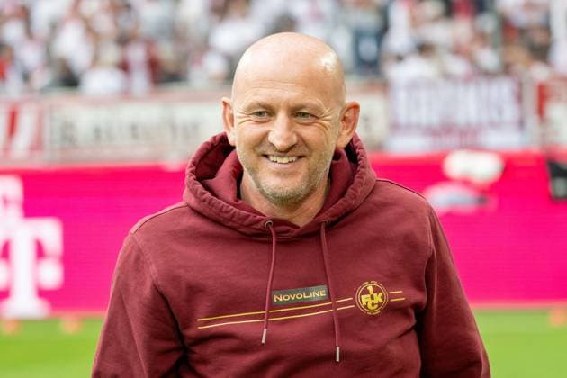 18 05 2025, Soccer 2 Bundesliga, Season 2024 2025, Matchday 34, 1 FC Koeln 1 FC Kaiserslautern at RheinEnergieStadion in Koeln Torsten Lieberknecht 1 FC Kaiserslautern, Coach after the interview Important note According to the regulations of the DFL German Football League and the DFB German Football Association, it is prohibited, to utilize or have utilized photographs taken in the stadium and or of the match in the form of sequential images and or video-like photo series Foto Kirchner Media Thomas Haesler Copyright: xKirchner-Media ThomasxHaeslerx