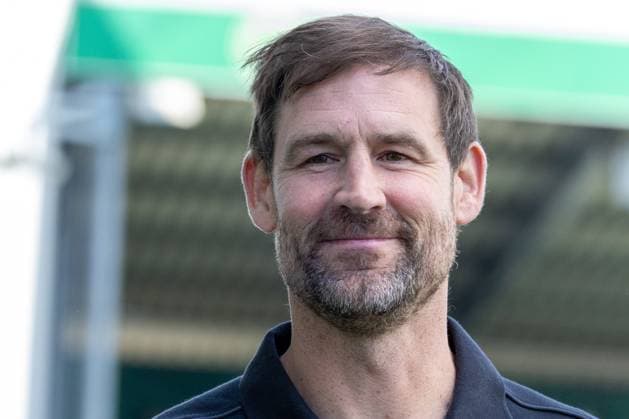 Coach Thomas Kleine Spvgg Greuther Fuerth , Spvgg Greuther Fuerth vs Hamburger SV Football, 2 Bundesliga, DFL, Saison 2024 2025, Rueckrunde, 34 Spieltag, 18 05 2025 DFB regulations prohibit any use of photographs as image sequences and or quasi video Copyright: xkolbert-press MartinxAgüerax