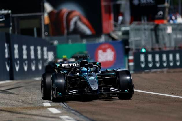 F1 - EMILIA ROMAGNA GRAND PRIX 2025 63 RUSSELL George (gbr), Mercedes AMG F1 Team W16, action during the Formula 1 AWS Gran Premio del Made in Italy e Dell™Emilia-Romagna 2025, Emilia Romagna Grand Prix 2025, 7th round of the 2025 FIA Formula One World Championship, WM, Weltmeisterschaft from May 16 to 18, 2025 on the Autodromo Internazionale Enzo e Dino Ferrari, in Imola, Italy - ImolaItaly  Copyright: xJavierxJimenezx