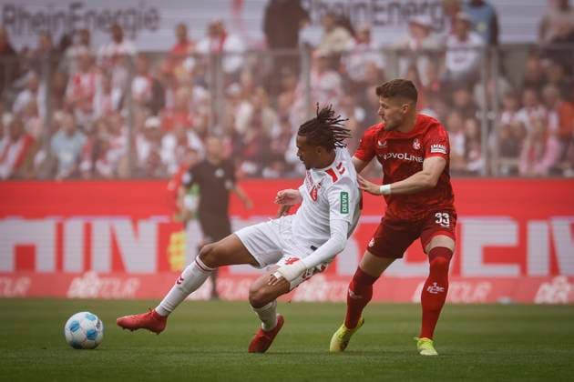 2 Soccer Bundesliga, 1 FC Köln 1 FC Kaiserslautern, 18 05 2025 Damion Downs 1 FC Köln, 42 and Jan Elvedi 1 FC Kaiserslautern, 33 in a duel 34 matchday of the 2 Soccer Bundesliga, 2 Soccer Bundesliga, 1 FC Köln 1 FC Kaiserslautern on 18 05 2025 at RheinEnergie Stadion in Cologne THE DFL REGULATIONS PROHIBIT ANY USE OF PHOTOS AS PICTURE SEQUENCES AND OR QUASI VIDEO Copyright: xBEAUTIFULxSPORTS AxelxKohringx