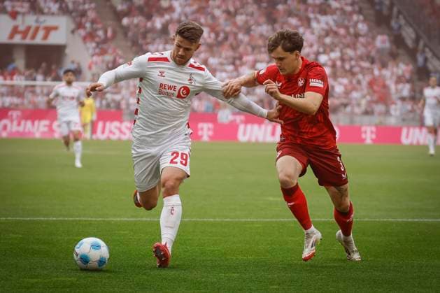 2 Soccer Bundesliga, 1 FC Köln 1 FC Kaiserslautern, 18 05 2025 Jan Thielmann 1 FC Köln, 29 and Florian Kleinhansl 1 FC Kaiserslautern, 3 in matchday 34 of the 2 Soccer Bundesliga, 2 Soccer Bundesliga, 1 FC Köln 1 FC Kaiserslautern on 18 05 2025 at RheinEnergie Stadion in Cologne THE DFL REGULATIONS PROHIBIT ANY USE OF PHOTOS AS PICTURE SEQUENCES AND OR QUASI VIDEO Copyright: xBEAUTIFULxSPORTS AxelxKohringx