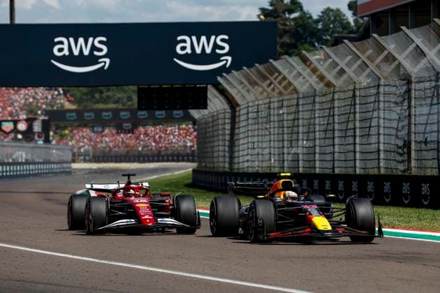 F1 - EMILIA ROMAGNA GRAND PRIX 2025 16 LECLERC Charles (mco), Scuderia Ferrari SF-25, action 22 TSUNODA Yuki (jap), Red Bull Racing RB21, action during the Formula 1 AWS Gran Premio del Made in Italy e Dell™Emilia-Romagna 2025, Emilia Romagna Grand Prix 2025, 7th round of the 2025 FIA Formula One World Championship, WM, Weltmeisterschaft from May 16 to 18, 2025 on the Autodromo Internazionale Enzo e Dino Ferrari, in Imola, Italy - ImolaItaly Copyright: xALBERTOxVIMERCATIx