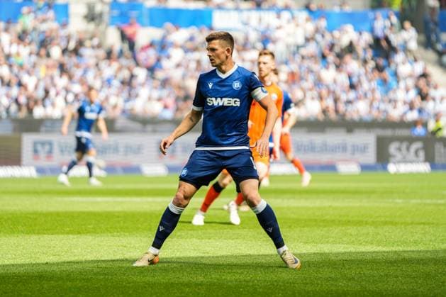 2 Soccer Bundesliga, Karlsruher SC SC Paderborn 07, 18 05 2025 Marvin Wanitzek Karlsruher SC 10 2 Soccer Bundesliga, Karlsruher SC SC Paderborn 07 BBBank Wildpark Karlsruhe, 18 05 2025 DFB DFL REGULATIONS PROHIBIT ANY USE OF PHOTOGRAPHS AS IMAGE SEQUENCES AND OR QUASI VIDEO Copyright: xBEAUTIFULxSPORTS Boscox