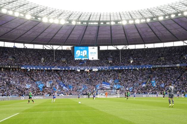 DEU, DFL, 2 FBL, Hertha BSC vs Hannover 96, 18 05 2025, Berliner Olympiastadion, Berlin, DEU, DFL, 2 FBL, Hertha BSC vs Hannover 96, im Bild volles Stadion DFL regulations prohibit any use of Photographs as image sequences and or quasi video nordphotoxGmbHx xEngler nph00076