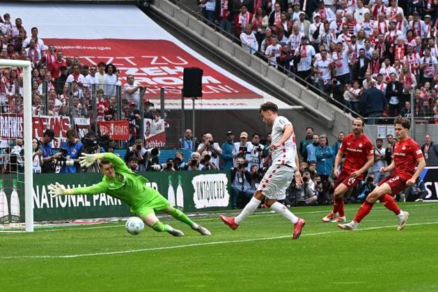 Luca Waldschmidt 1 FC Koeln scores his team™s second goal during the 2 Bundesliga match between 1 FC Köln and 1 FC Kaiserslautern at RheinEnergieStadion on May 18, 2025 in Cologne, Germany Photo by Ralf Treese DeFodi Images Luca Waldschmidt 1 FC Koeln scores his team™s second goal during the 2 Bundesliga match between 1 FC Köln and 1 FC Kaiserslautern at RheinEnergieStadion on May 18, 2025 in Cologne, Germany Photo by Ralf Treese DeFodi Images DFB DFL REGULATIONS PROHIBIT ANY USE OF PHOTOGRAPHS AS IMAGE SEQUENCES AND OR QUASI VIDEO Photo by Ralf Treese DeFodi Images