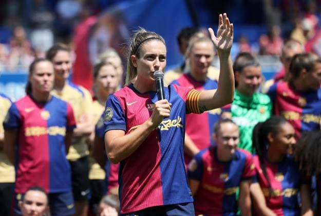 FC Barcelona, Barca Femeni v Athletic Club Femenino - Liga F Alexia Putellas stands at the end of the match between FC Barcelona Femeni and Athletic Club Femenino, corresponding to week 30 of the Liga F, at the Johan Cruyff Stadium in Barcelona, Spain, on May 18, 2025. Barcelona Barcelona Spain  Copyright: xUrbanandsportx originalFilename:urbanandsport-fcbarcel250518_npGyo.jpg