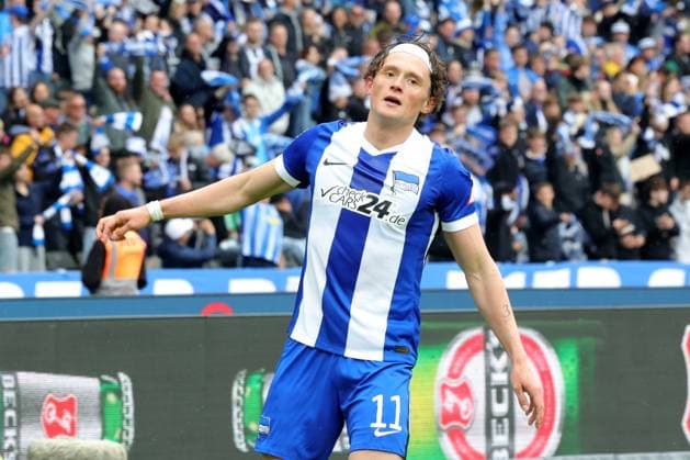 DEU, DFL, 2 FBL, Hertha BSC vs Hannover 96, 18 05 2025, Berliner Olympiastadion, Berlin, DEU, DFL, 2 FBL, Hertha BSC vs Hannover 96, im Bild 1 1 durch Fabian Reese Hertha BSC Berlin 11 Hertha BSC Fans DFL regulations prohibit any use of Photographs as image sequences and or quasi video nordphotoxGmbHx xEngler nph00076