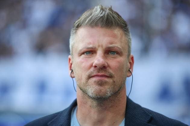 Lukas Kwasniok SC Paderborn 07, Head Coach , Karlsruher SC vs SC Paderborn 07, 2 Bundesliga, 34 Matchday, 2024 2025, 18 05 2025, DFL REGULATIONS PROHIBIT ANY USE OF PHOTOGRAPHS AS IMAGE SEQUENCES AND OR QUASI VIDEO, Karlsruher SC vs SC Paderborn 07, 2 Bundesliga, 34 Matchday, 2024 2025, 18 05 2025 Karlsruhe Copyright: xEibner-Pressefoto JanxPrihodax EP_JPA