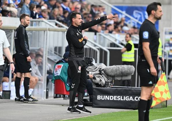 18 05 2025, xsltx, Soccer 2 Bundesliga, SV Darmstadt 98 Jahn Regensburg v l Munier Raychouni Interim coach SSV Jahn Regensburg DFL DFB REGULATIONS PROHIBIT ANY USE OF PHOTOGRAPHS as IMAGE SEQUENCES and or QUASI VIDEO