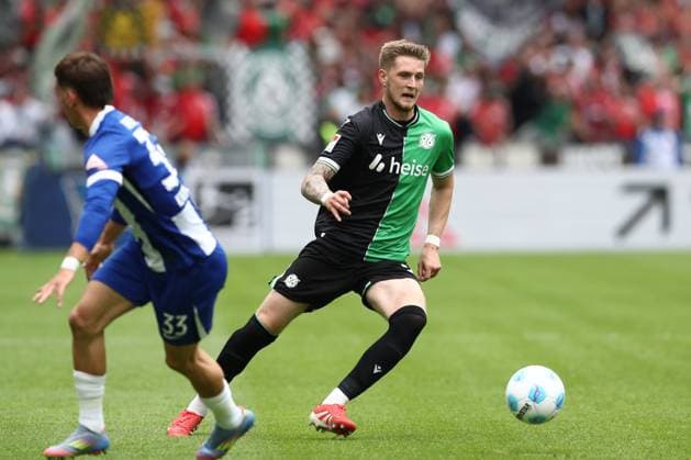 18 05 2025, xtgx, Soccer 2 Bundesliga, Hertha BSC Berlin Hannover 96 emspor, v l Josh Knight Hannover DFL DFB REGULATIONS PROHIBIT ANY USE OF PHOTOGRAPHS as IMAGE SEQUENCES and or QUASI VIDEO Berlin