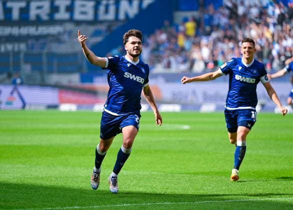 Lilian Egloff Karlsruher SC celebrates his second goal during the 2 Bundesliga match between Karlsruher SC and SC Paderborn at BBBank Wildpark on May 18, 2025 in Karlsruhe, Germany Photo by Silas Schüller DeFodi Images Lilian Egloff Karlsruher SC celebrates scoring his second goal during the 2 Bundesliga match between Karlsruher SC and SC Paderborn at BBBank Wildpark on May 18, 2025 in Karlsruhe, Germany Photo by Silas Schüller DeFodi Images DFB DFL REGULATIONS PROHIBIT ANY USE OF PHOTOGRAPHS AS IMAGE SEQUENCES AND OR QUASI VIDEO Photo by Silas Schueller DeFodi Images