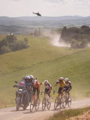 Cycles in the lead breakaway during the stage 9 of the Giro d™Italia from Gubbio to Siena, Italy - Sunday, May 18, 2025. - cycling.  Copyright: xMarcoxAlpozzi LaPressex