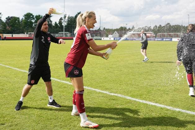 27 04 2025 Soccer Season 2024 2025 2 Women Soccer Bundesliga 26 Matchday 1 FC Nürnberg FCN Club Clubfrauen FC Bayern München II FCB Sportfoto Zink ChPr xdcxcpx Alan Niksic Zeugwart 1 FC Nürnberg FCN , Medina Desic 10, 1 FC Nürnberg FCN
