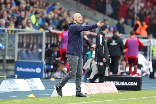 Braunschweig vs Nuremberg, 2 BL Braunschweig, 18 05 2025, FOOTBALL Eintracht Braunschweig vs 1 FC Nuremberg, 2 BL, Season 2024 25 Head coach Daniel Scherning Eintracht Braunschweig Braunschweig