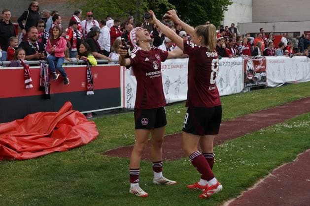 27 04 2025 Soccer Season 2024 2025 2 Women Soccer Bundesliga 26 Matchday 1 FC Nürnberg FCN Club Clubfrauen FC Bayern München II FCB Sportfoto Zink ChPr xdcxcpx Lara Meroni 11, 1 FC Nürnberg FCN , Livia Brunmair 8, 1 FC Nürnberg FCN