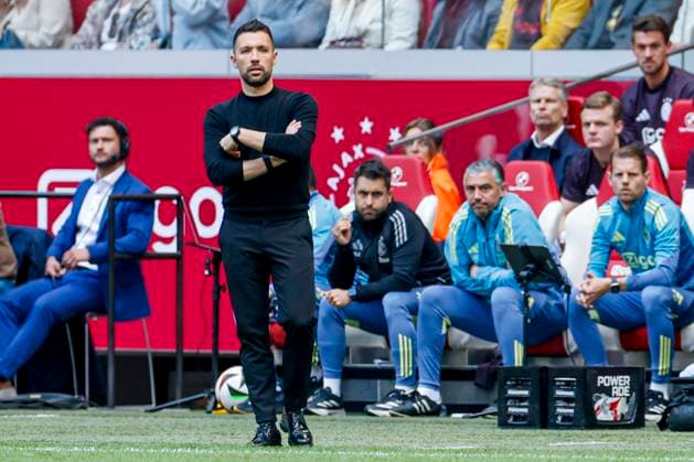 head coach Francesco Farioli of Ajax looks on , Eredivisie, AFC Ajax v FC Twente 65, Johan Cruijff ArenA, May 18, 2025, Amsterdam, Netherlands.
