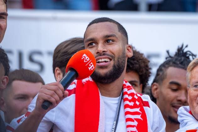 Linton Maina 1 FC Koeln, 37 1 FC Koeln vs 1 FC Kaiserslautern, Football, 2 Bundesliga, Matchday 34, Season 2024 2025, 18 05 2025 DFL REGULATIONS PROHIBIT ANY USE OF PHOTOGRAPHS AS IMAGE SEQUENCES AND OR QUASI VIDEO 1 FC Koeln vs 1 FC Kaiserslautern, Football, 2 Bundesliga, Matchday 34, Season 2024 2025, 18 05 2025 Koeln Copyright: xEibner-Pressefoto JustinxDerondex EP_JDU