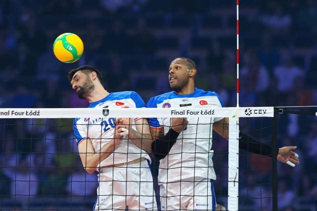Sport Themen der Woche KW20 Sport Bilder des Tages LODZ 18.05.2025 MECZ O 3.MIEJSCE CEV LIGA MISTRZOW MEZCZYZN SEZON 2024 2025 --- VOLLEYBALL MENS CEV CHAMPIONS LEAGUE BRONZE MEDAL MATCH IN LODZ: JSW JASTRZEBSKI WEGIEL - HALKBANK ANKARA YUNUS EMRE TAYAZ YOANDY LEAL FOT. ANNA KLEPACZKO FOTOPYK NEWSPIX.PL --- newspix.pl POLAND OUT! 