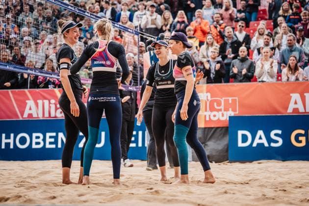 Beach volleyball women Allianz German Beach Tour 2025 Tourstop Düsseldorf 18 05 2025 from left Svenja Müller, Nele Barber, Cinja Tillmann and Melanie Gernert Düsseldorf Robert Lehr Ufer Nordrhein Westfalen Germany