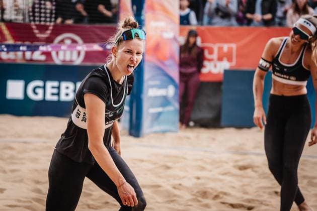 Beach volleyball women Allianz German Beach Tour 2025 Tourstop Düsseldorf 18 05 2025 Tabea Schwarz sticks her tongue out Düsseldorf Robert Lehr Ufer Nordrhein Westfalen Germany