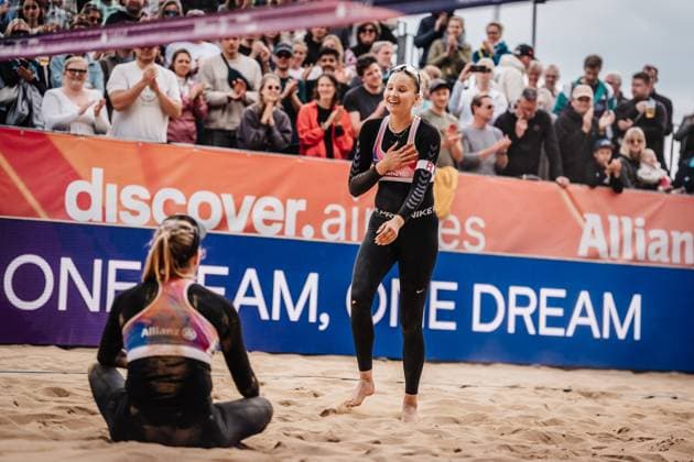 Beach volleyball women Allianz German Beach Tour 2025 Tourstop Düsseldorf 18 05 2025 f l Chenoa Christ and Anna Chiara Reformat Düsseldorf Robert Lehr Ufer North Rhine-Westphalia Germany