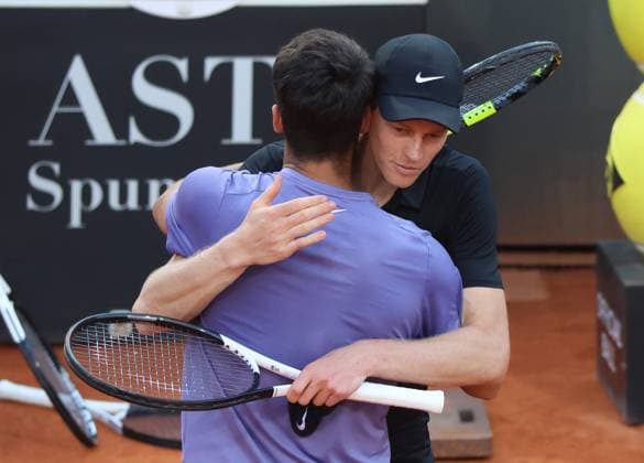 Tennis - Italian Internationals 2025, Jannik Sinner and Carlos Alcaraz.  Copyright: xFelicexCalabro x xipa-agency.netx xFelicexCalabro x 0819537887st