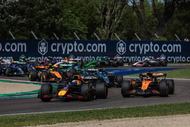 Autodromo Enzo e Dino Ferrari, Imola, Italy.18.May.2025; Max Verstappen of the Netherlands and Oracle Red Bull Racing leads a race during Formula One Emilia Romagna Grand Prix  (291004398)