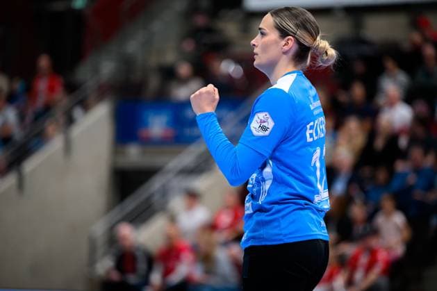 Handball Bundesliga Women, HB Ludwigsburg Thueringer HC Goalkeeper Dinah Eckerle Thueringer HC Ludwigsburg MHP Arena Baden Württemberg Germany