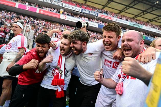 Dominique Heintz Koeln 3 with fans, 1 FC Koeln vs 1 FC Kaiserslautern, 2 Bundesliga, 34 Matchday, 18 05 2025 DFB regulations prohibit any use of photographs as image sequences and or quasi video Koeln Nordrhein Westfalen Germany Copyright: xkolbert-press MarcxNiemeyerx