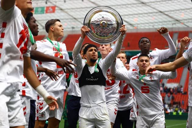 6 Fayssal Harchaoui 1 FC Köln U19 celebrated with the championship trophy and the fans Football I Juniors I U19 DFB Youth League I Season 2024 2025 I German Championship U19, Final I Bayer 04 Leverkusen U19 1 FC Köln U19 I 18 05 2025 I BayArena