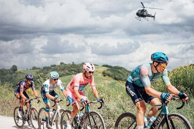2025 Giro d Italia Stage 9 Picture by Zac Williams SWpix.com - 18 05 2025 - Cycling - 2025 Giro d Italia Stage 9, Gubbio to Siena, Italy - Diego Ulissi, Astana XDS. Copyright: x xSWpix.comx(t axPhotographyxHubxLtd)xZacxWilliams SWpix.comx SWP-2645