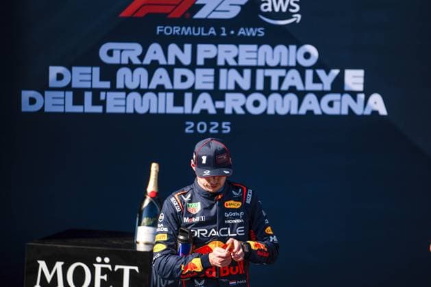 May 18, 2025, Imola, Italy: Oracle Red Bull Racing F1 Team s Dutch driver Max Verstappen after the winning the Formula 1 Made in Italy and Emilia Romagna Grand Prix at the Autodromo Enzo e Dino Ferrari. Imola Italy - ZUMAs197 20250518_aaa_s197_200 Copyright: xLucaxMartinix
