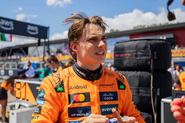 2025 Formula One Emilia Romagna Grand Prix in Imola, Italy - 18 May 2025 Oscar Piastri of Australia and McLaren F1 Team seen during the Formula One Emilia Romagna Grand Prix. Imola Italy Copyright: xJayxHiranox xSOPAxImagesx 2025 F1 Emilia Romagna GP 555246