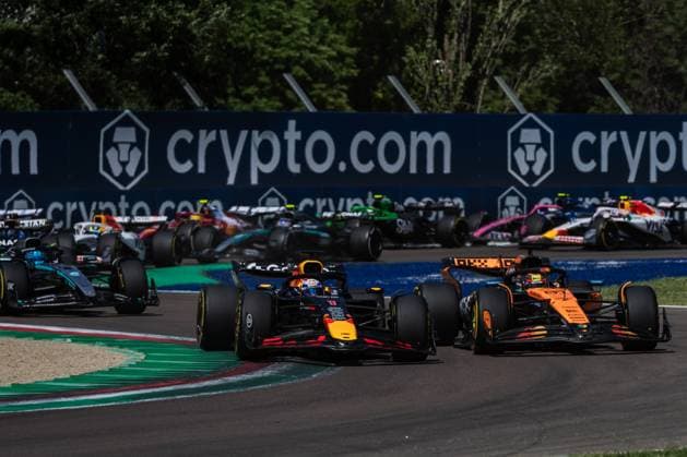 May 18, 2025, Imola, Italy: Max Verstappen of the Netherlands and Oracle Red Bull Racing overtake Oscar Piastri during the Formula One Emilia Romagna Grand Prix. Imola Italy - ZUMAs197 20250518_aaa_s197_366 Copyright: xJayxHiranox