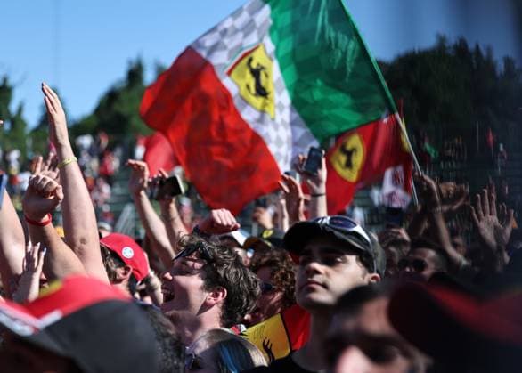 (250519) -- IMOLA, May 19, 2025 -- Fans of Ferrari wait after the Formula One Emilia Romagna Grand Prix at the Autodromo Internazionale Enzo e Dino Ferrari race track in Imola, Italy, May 18, 2025. ) (SP)ITALY-IMOLA-AUTO-F1 GRAND PRIX LixJing 