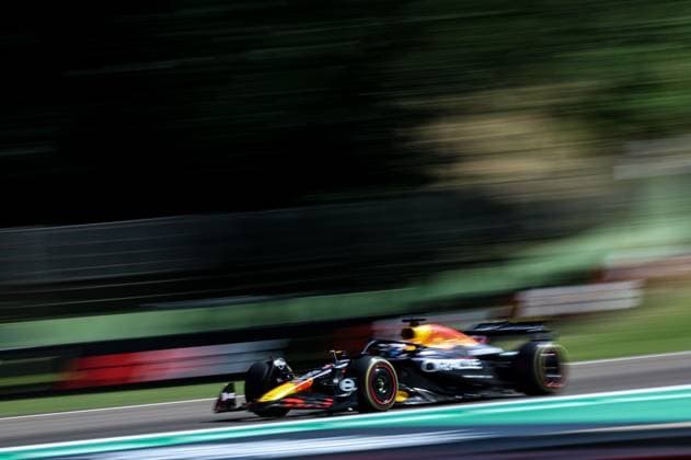 (250519) -- IMOLA, May 19, 2025 -- Red Bull Racing s driver Max Verstappen of the Netherlands competes during the Formula One Emilia Romagna Grand Prix at the Autodromo Internazionale Enzo e Dino Ferrari race track in Imola, Italy, May 18, 2025. ) (SP)ITALY-IMOLA-AUTO-F1 GRAND PRIX LixJing 