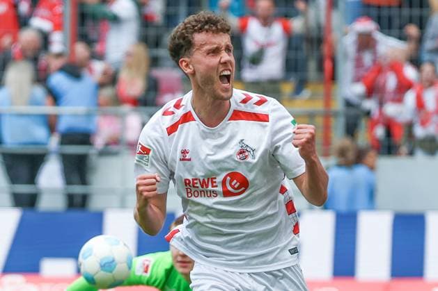 2 Bundesliga 24 25 1 FC Köln 1 FC Kaiserslautern on 18 05 2025 at RheinEnergieSTADION in Cologne Cheers, goal celebration, goal scorer, goal scorer Luca Waldschmidt Koeln 9 cheers after his goal for 2 to 0 MH