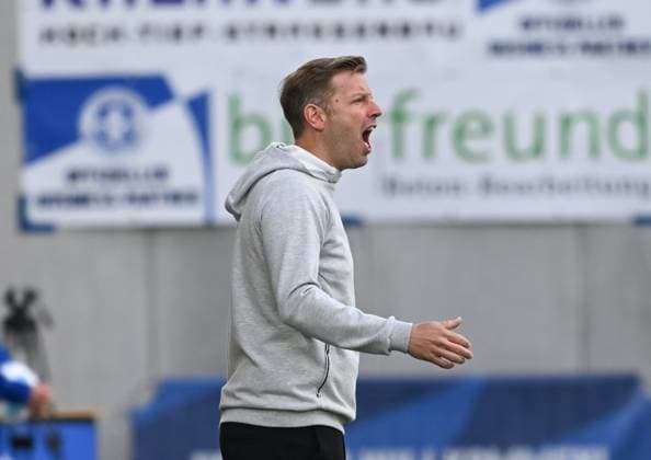 18 05 2025, xsltx, Soccer 2 Bundesliga, SV Darmstadt 98 Jahn Regensburg v l Florian Kohfeldt Head Coach SV Darmstadt 98 DFL DFB REGULATIONS PROHIBIT ANY USE OF PHOTOGRAPHS as IMAGE SEQUENCES and or QUASI VIDEO