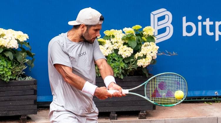 19 05 2025, ATP 500, Tennis, Men, Hamburg Open, Hamburg, 1 round, Marcos Giron USA Roberto Bautista Agut Spain Marcos Giron USA Hamburg Tennis Stadium Am Rothenbaum Hamburg Germany
