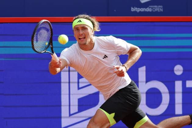 GER, Hamburg, xFSx, ATP 500 , Mens Tennis Tournament Bitpanda Hamburg Open 2025, Sixteenth Final 19 05 2025 Alexander Zverev GER plays a forehand Copyright: HMBxMedia FernandoxSoares