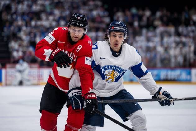 250519 Nathan MacKinnon of Canada during the 2025 IIHF Ice Hockey World Championship group stage game between Canada and Finland on May 19, 2025 in Stockholm Photo Simon Hastegard BILDBYRAN kod SH SH0623 ishockey ice hockey ishockey vm 2025 vm 2025 iihf world championship kanada canada finland 10 bbeng  Copyright: SIMONxHASTEGARD BB250519SH025