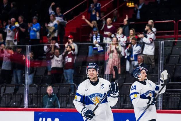250519 Mikko Lehtonen of Finland celebrates after the 2025 IIHF Ice Hockey World Championship group stage game between Canada and Finland on May 19, 2025 in Stockholm Photo Simon Hastegard BILDBYRAN kod SH SH0623 ishockey ice hockey ishockey vm 2025 vm 2025 iihf world championship kanada canada finland 10 bbeng jubel  Copyright: SIMONxHASTEGARD BB250519SH076