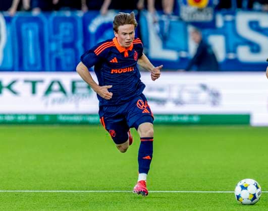 Football, Alexander Andersson plays in Sweden 1st league as a 15-year-old
